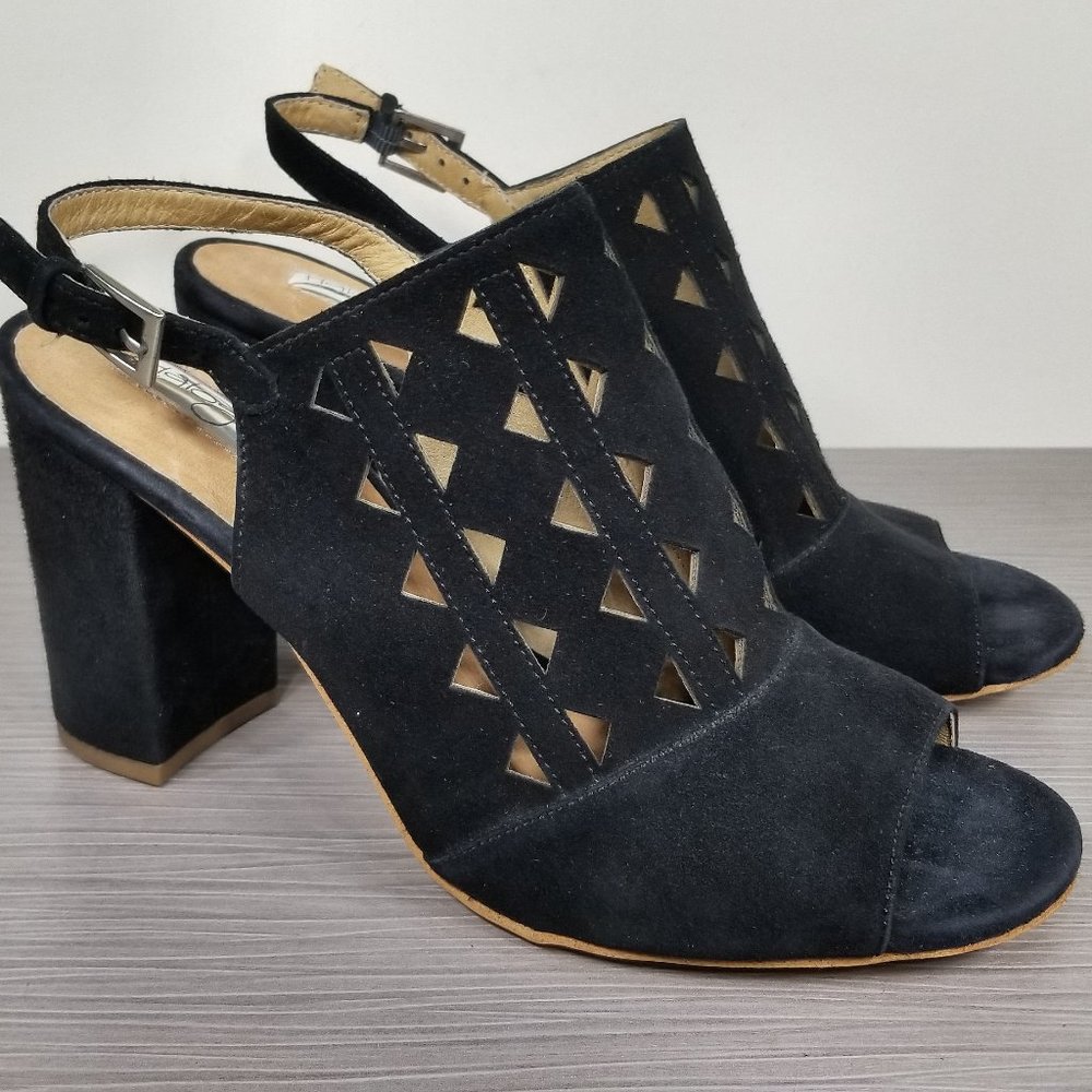 Halogen Zoey Slingback Sandal Black Suede Size 7.5